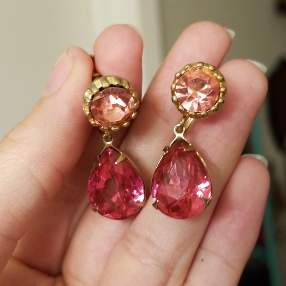 Coro jewelry screw back earrings - Picture 4 of 4